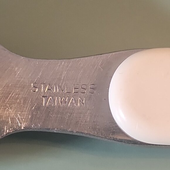 Vintage Stainless Toddler Spoon Duck Taiwan 1950s? Child - Picture 5 of 6